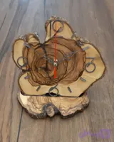 ساعت رومیزی روستیک چوب زیتون