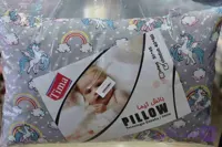 بالشت کودک و مسافرتی با رویه نخی با ابعاد ۴۰ در ۶۰ طرحدار