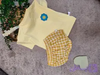 ست تیشرت شورت وارداتی نخ پنبه طرح گل همیشه بهار