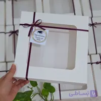 جعبه پذیرایی و دفاعیه با روبان رنگ دلخواه به همراه کارت تشکر